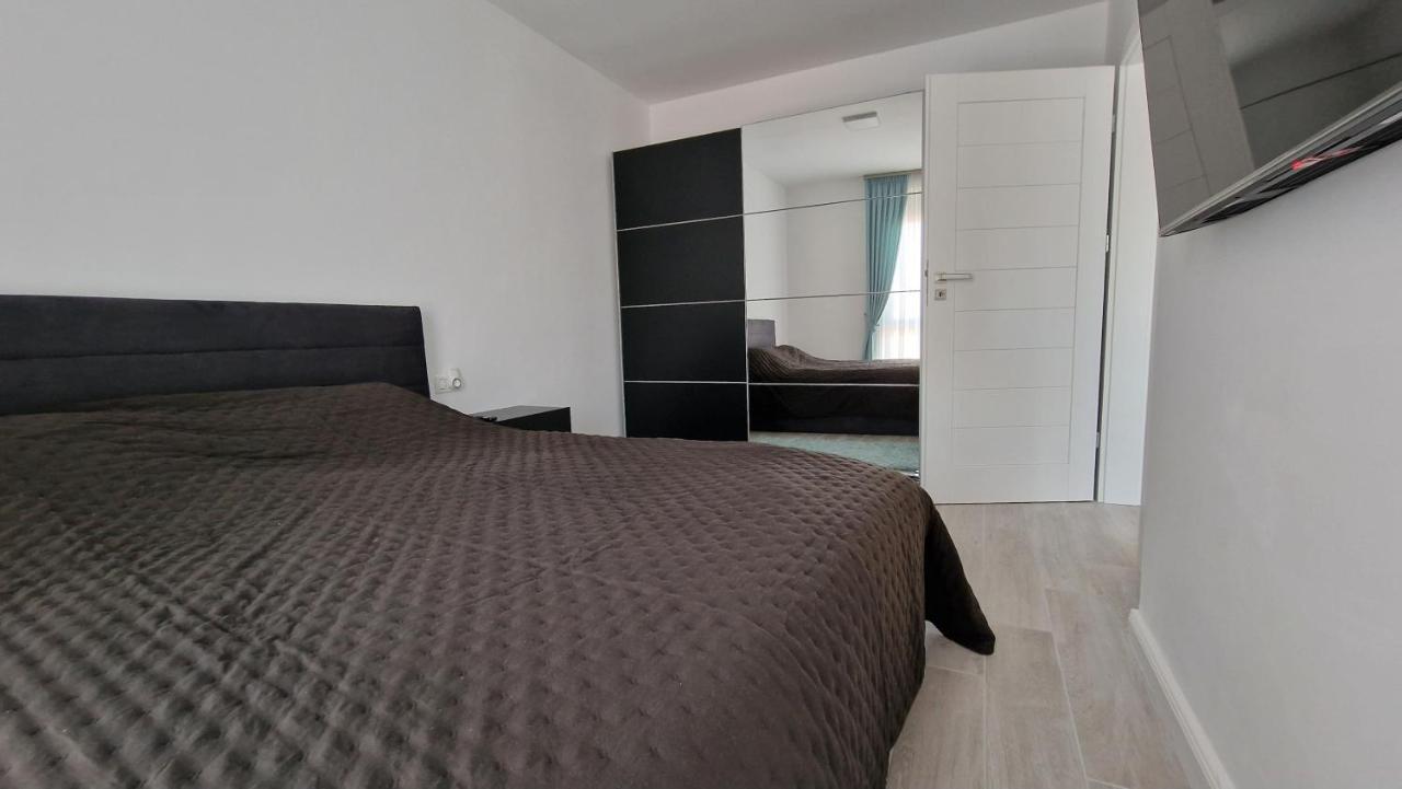 West Homes 34 Nagyvárad Kültér fotó